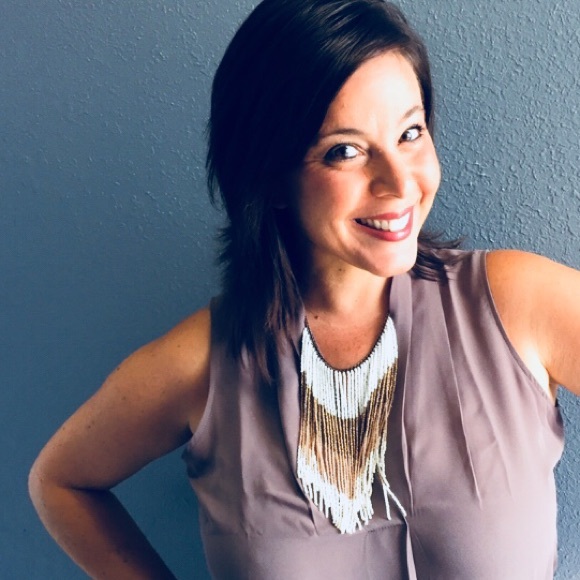 Meet your Posher, Veronica - Picture 1 of 1